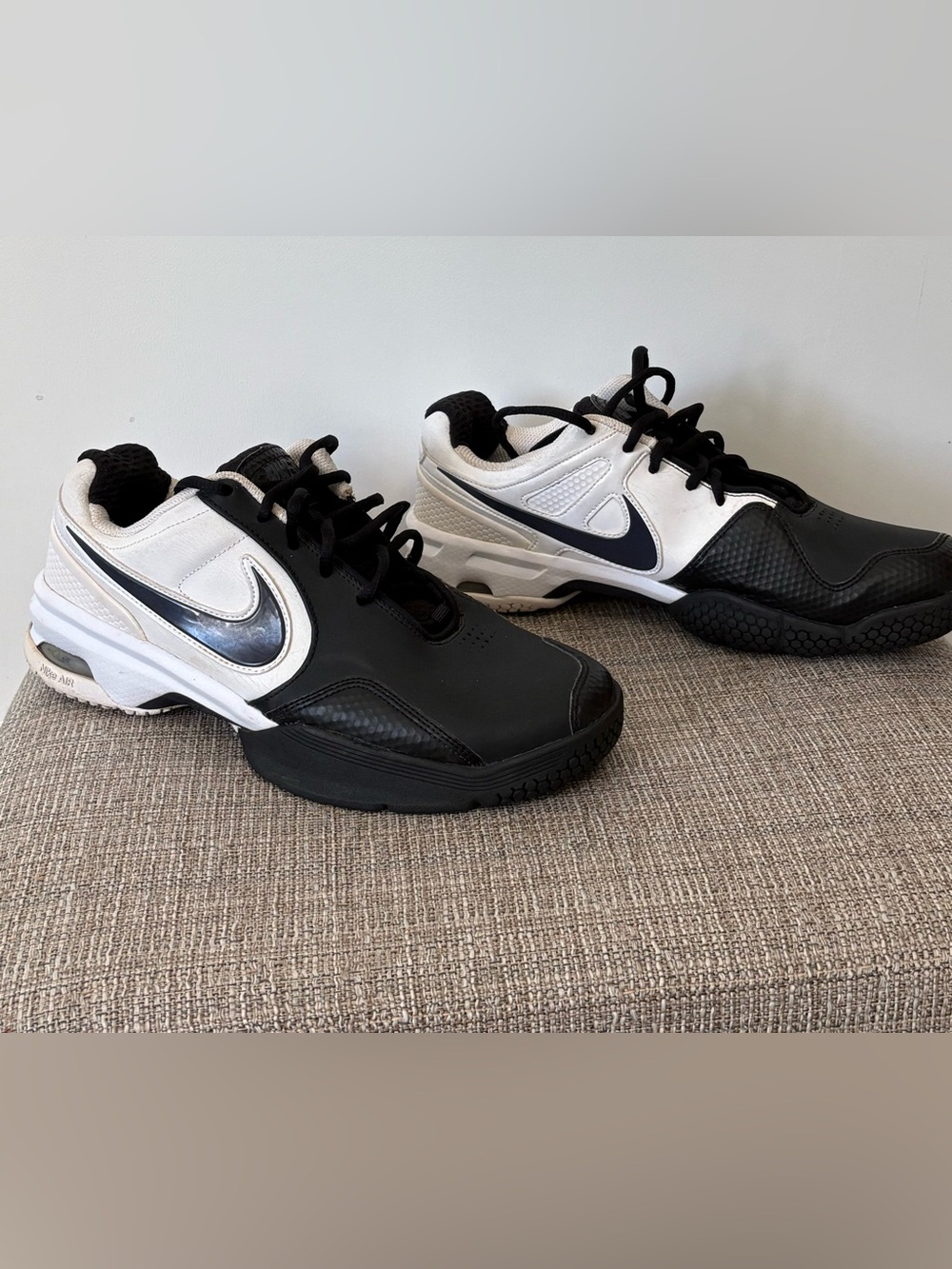 Nike Air Courtballistec 3.1 Men Size 9 Black White Tennis Shoes Retro 429753-103